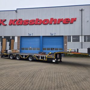 Kässbohrer SLA 3R Jumbotrombontrailer med hjulfickor