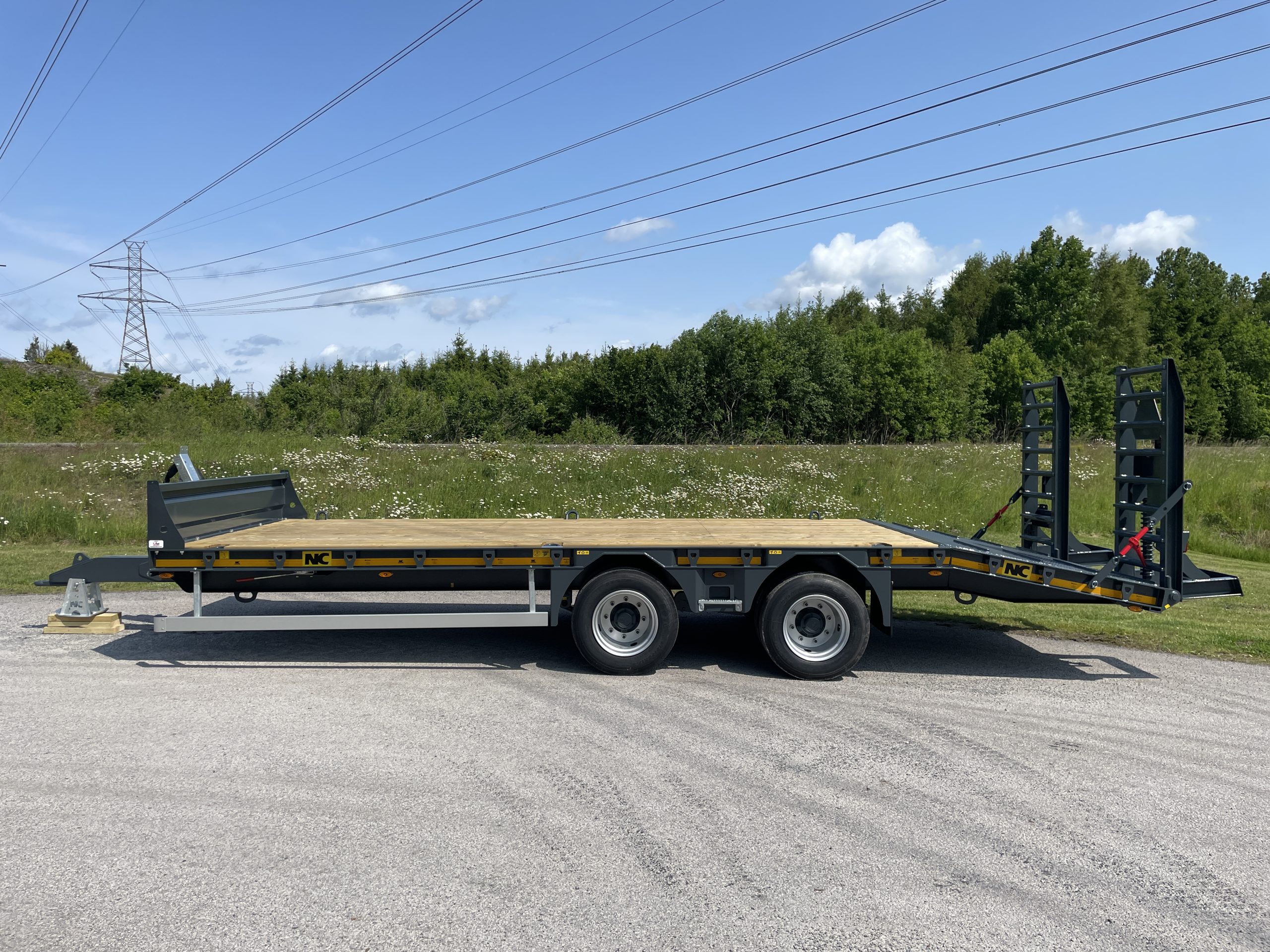 NC 2axl Traktordragen Maskintrailer 16T - Bild 2