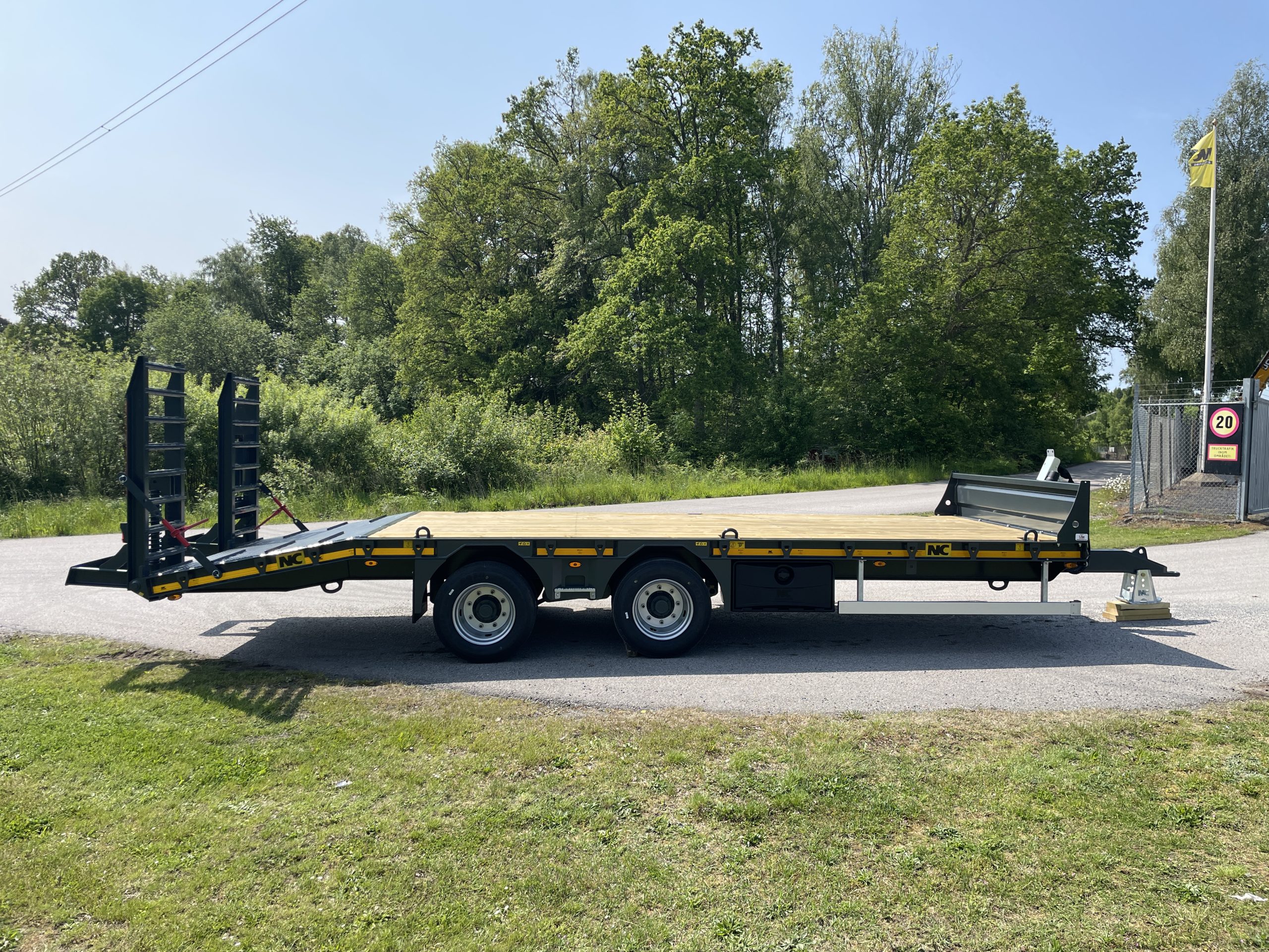 NC 2axl Traktordragen Maskintrailer 16T - Bild 6