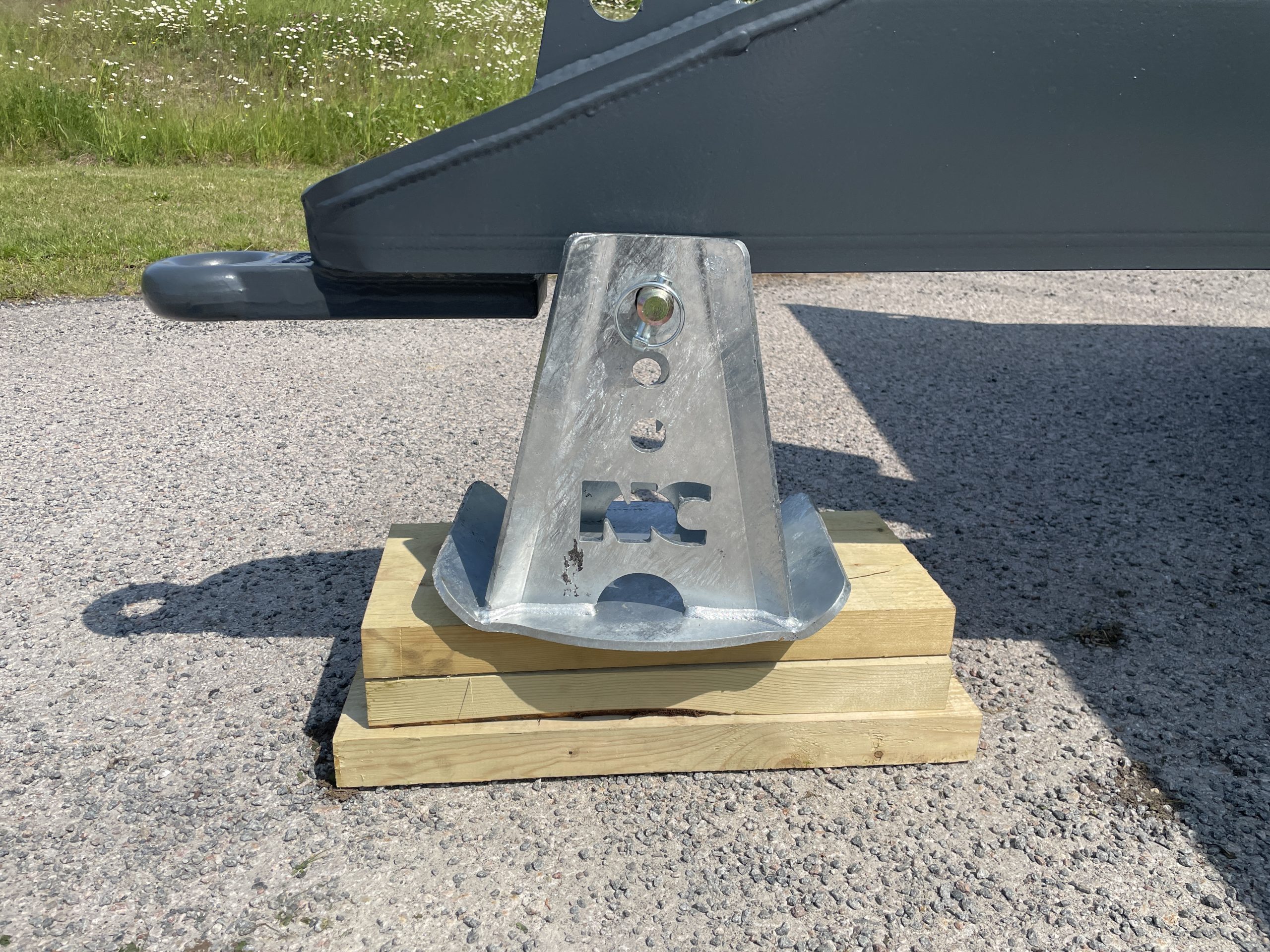 NC 2axl Traktordragen Maskintrailer 16T - Bild 10