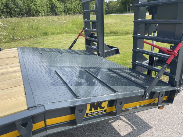 NC 3axl Traktordragen Maskintrailer 25T - Bild 16