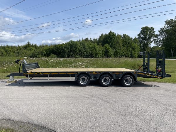 NC 3axl Traktordragen Maskintrailer 22T - Bild 2