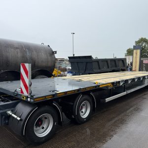 NC 4axl Maskinsläp 38T 2600mm bred